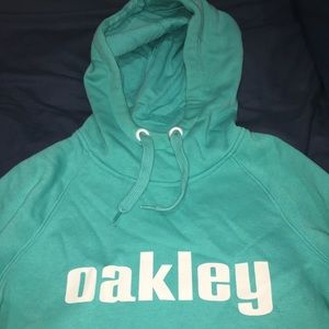 Oakley sweatshirt